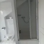 Fuer Monteure In Dresden, Mit Eigenem Bad Und Grosser Gemeinschaftskueche Maison d'hôtes Dresde