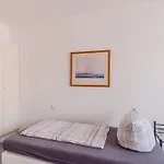 Fuer Monteure In Dresden, Mit Eigenem Bad Und Grosser Gemeinschaftskueche Maison d'hôtes 3*