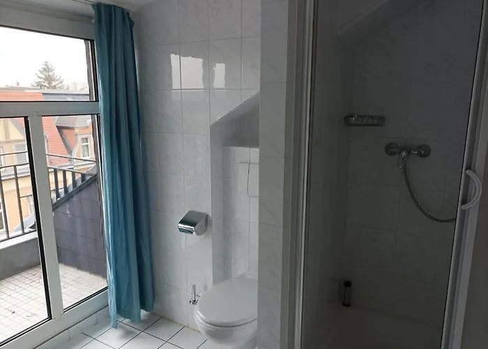 ゲストハウス Fuer Monteure In Dresden, Mit Eigenem Bad Und Grosser Gemeinschaftskueche ドレスデン