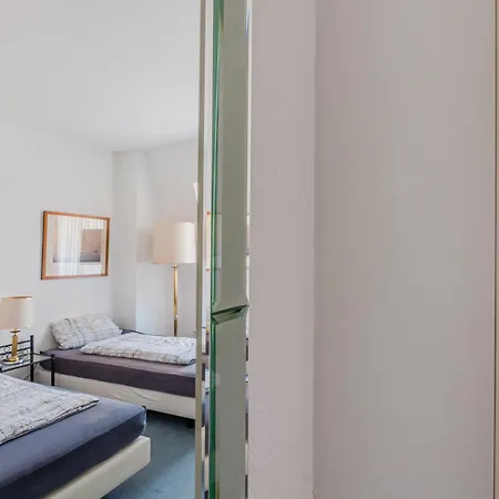 Fuer Monteure In Dresden, Mit Eigenem Bad Und Grosser Gemeinschaftskueche