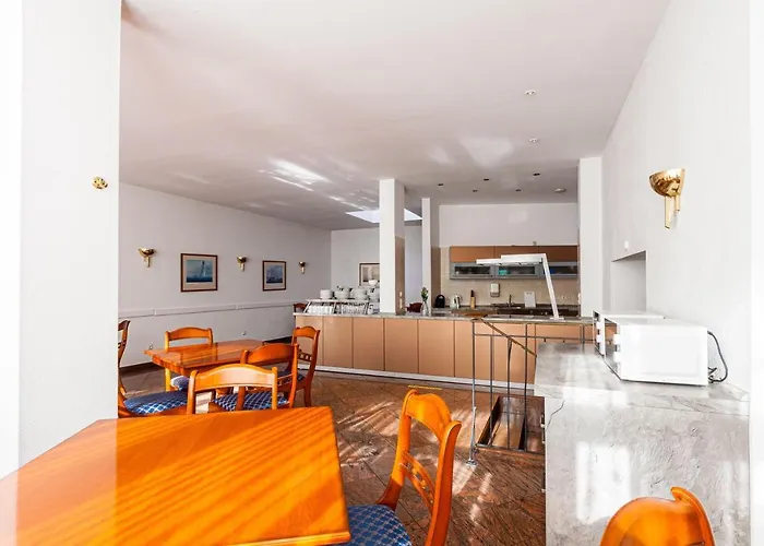 Fuer Monteure In Dresden, Mit Eigenem Bad Und Grosser Gemeinschaftskueche Dresda