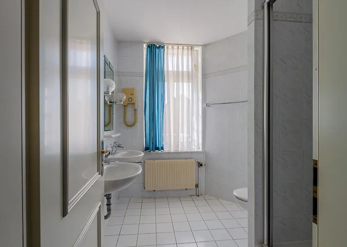 Affittacamere Fuer Monteure In Dresden, Mit Eigenem Bad Und Grosser Gemeinschaftskueche