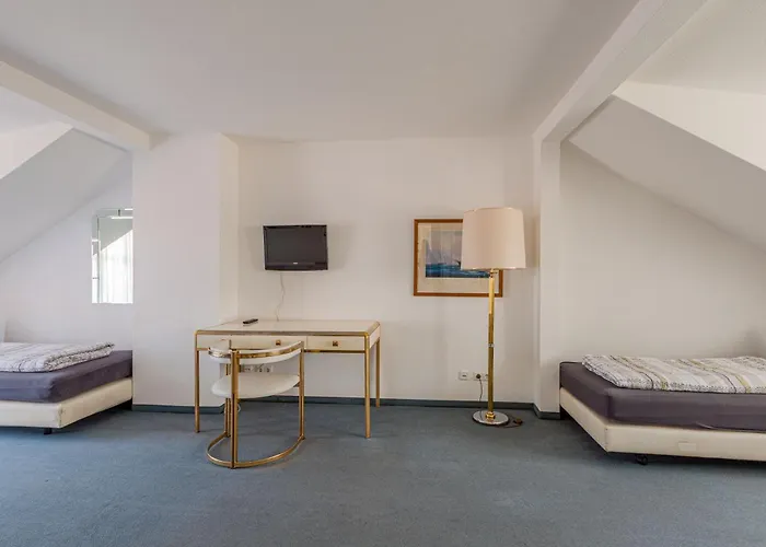 Fuer Monteure In Dresden, Mit Eigenem Bad Und Grosser Gemeinschaftskueche Affittacamere Dresda