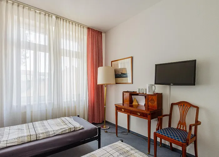 Fuer Monteure In Dresden, Mit Eigenem Bad Und Grosser Gemeinschaftskueche 3*