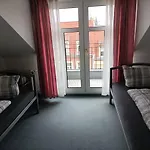 Guest house Fuer Monteure In Dresden, Mit Eigenem Bad Und Grosser Gemeinschaftskueche Dresden