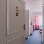 Fuer Monteure In Dresden, Mit Eigenem Bad Und Grosser Gemeinschaftskueche 3* Dresden