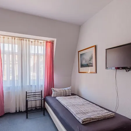 ゲストハウス Fuer Monteure In Dresden, Mit Eigenem Bad Und Grosser Gemeinschaftskueche ドレスデン